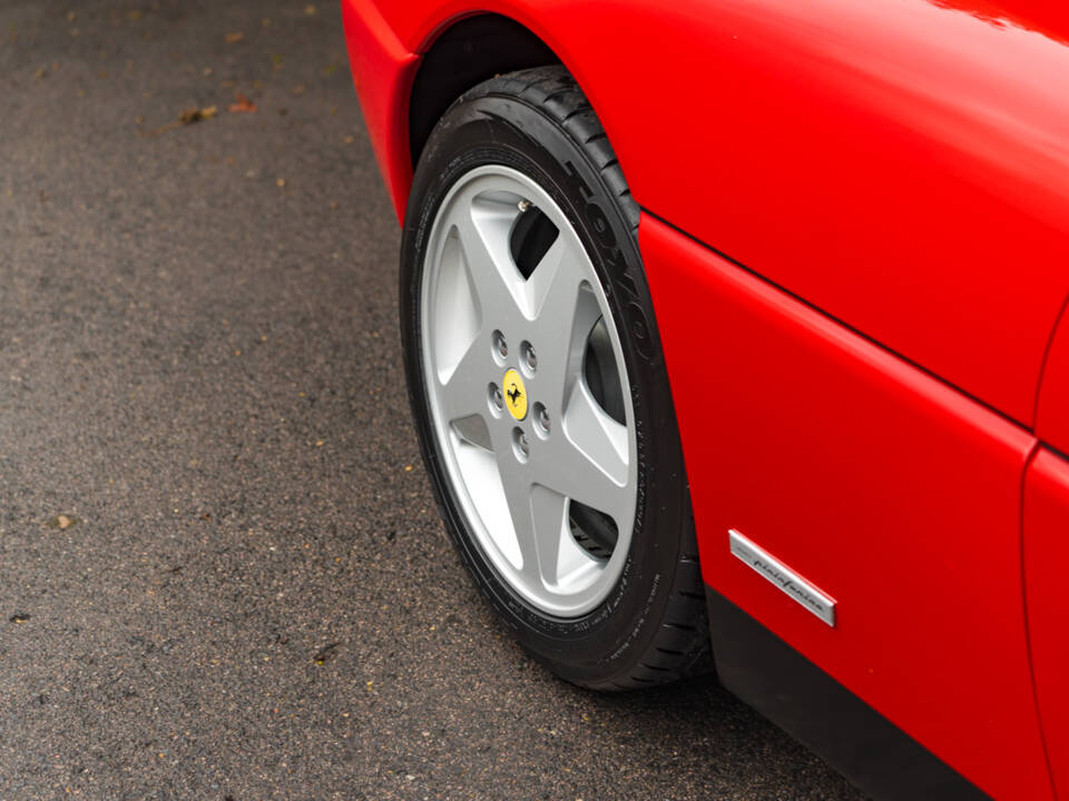 Image 51/62 of Ferrari 348 TB (1990)