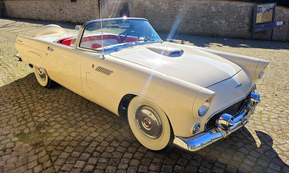 Image 4/8 of Ford Thunderbird (1956)