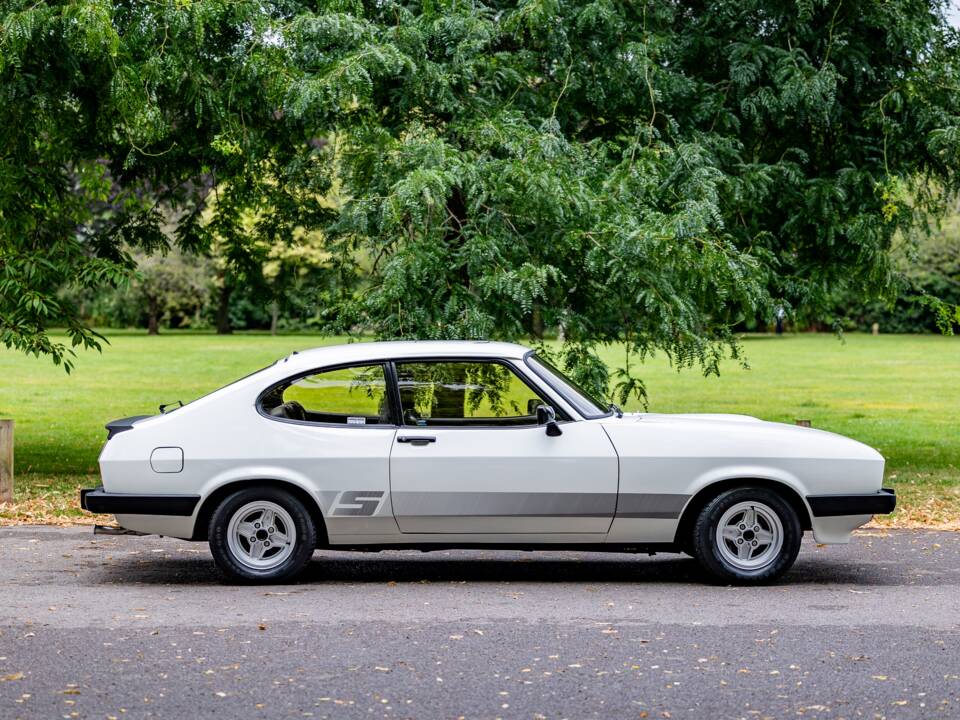 Bild 29/37 von Ford Capri 3,0 (1981)