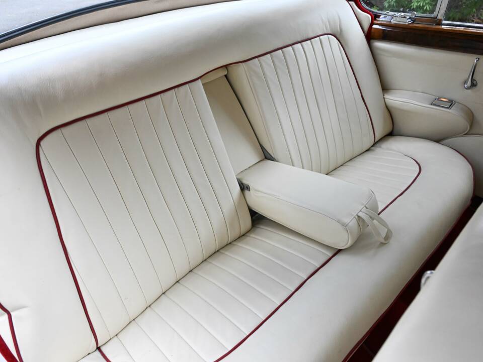 Bild 44/50 von Jaguar Mk II 3.8 (1961)