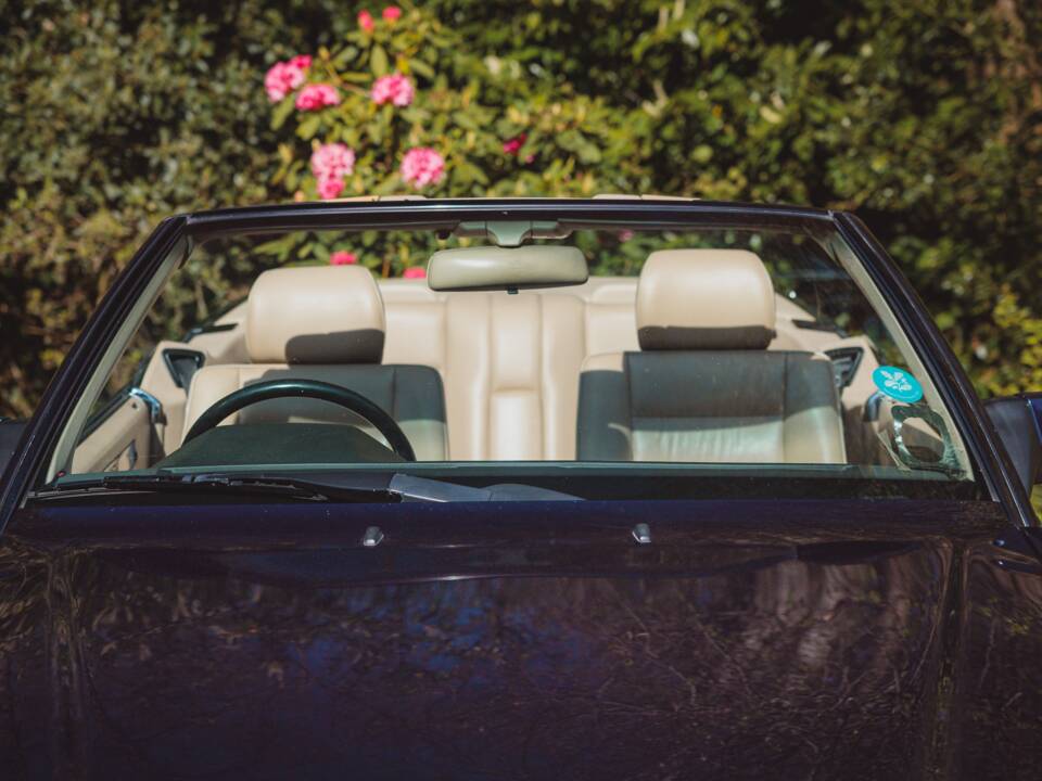 Imagen 12/41 de Mercedes-Benz E 220 (1995)