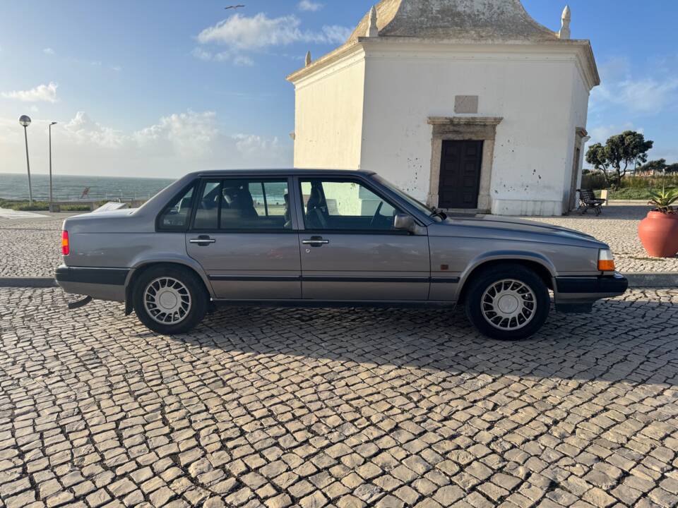 Image 8/22 de Volvo 960 2,0i Turbo 16v (1992)