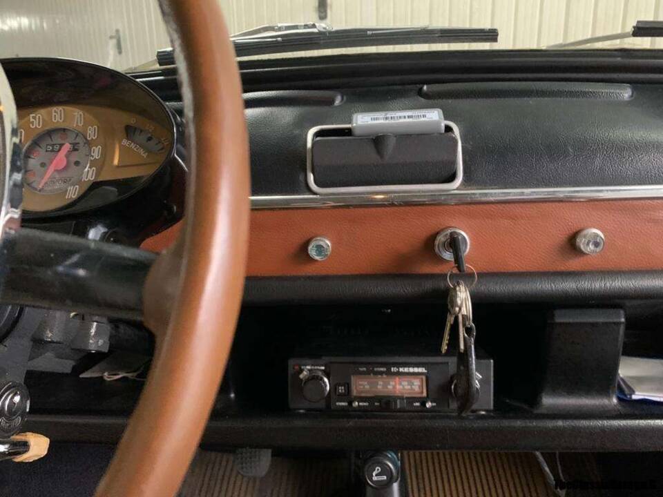 Image 65/67 of Autobianchi Bianchina Panoramica (1969)