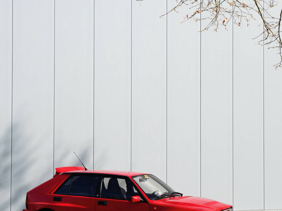 Afbeelding 12/58 van Lancia Delta HF Integrale Evoluzione I (1991)