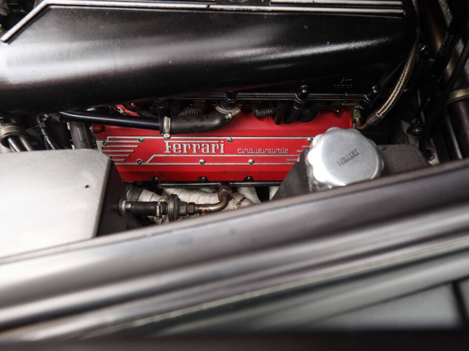 Image 29/93 of Ferrari F 355 Berlinetta (1997)