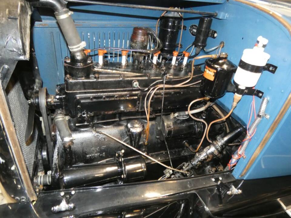 Bild 18/18 von Chrysler B-70 (1925)