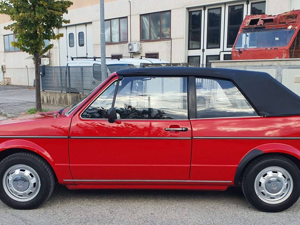 Afbeelding 7/50 van Volkswagen Golf Mk I Convertible 1.1 (1981)