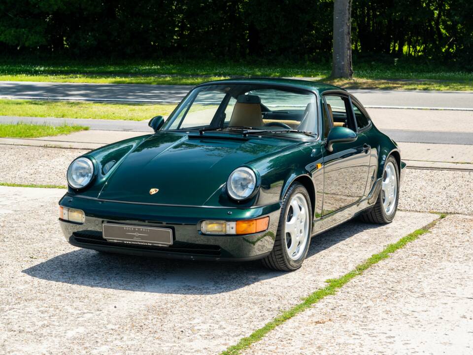 Image 6/35 of Porsche 911 Carrera 2 (1990)