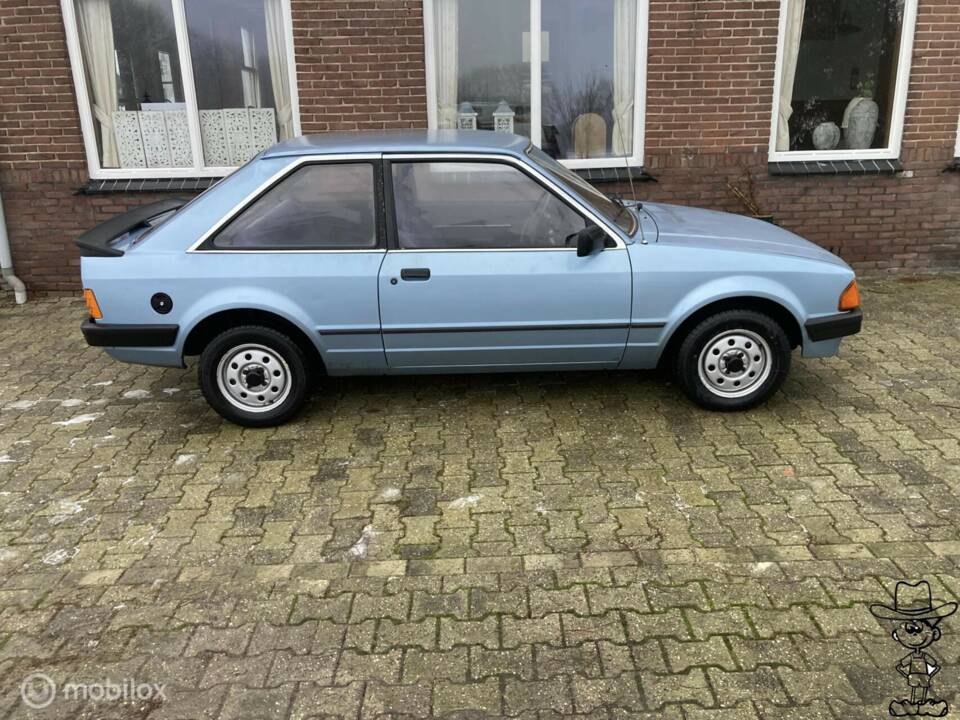 Bild 3/42 von Ford Escort 1.6 (1983)