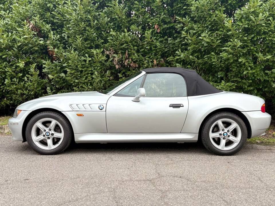 Image 3/11 of BMW Z3 1.9i (2000)