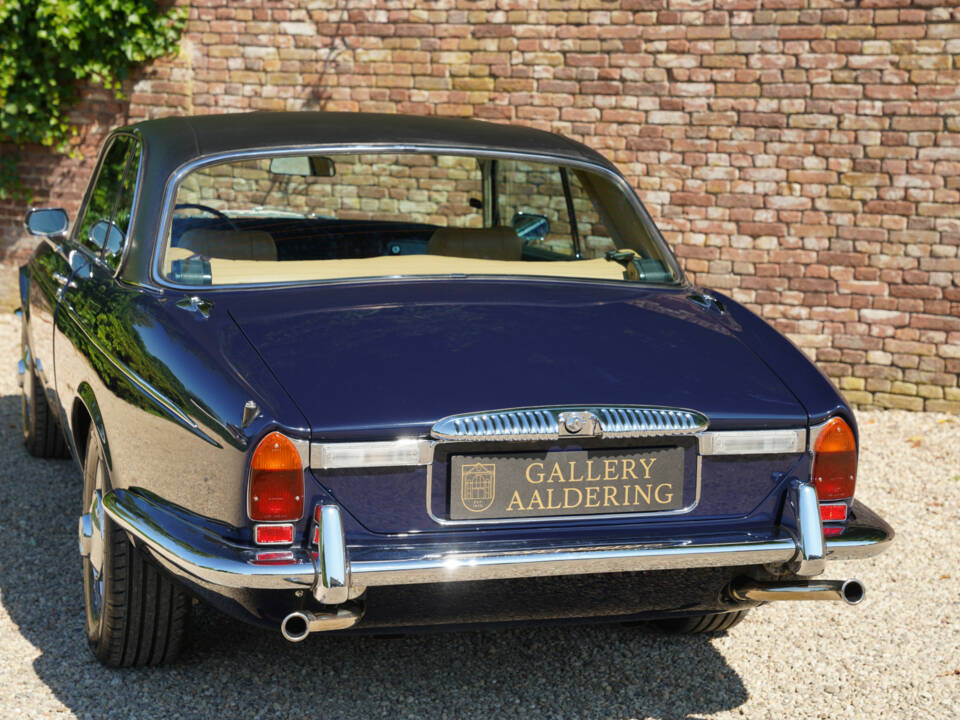 Image 32/50 de Jaguar XJ 6 C 4.2 (1977)