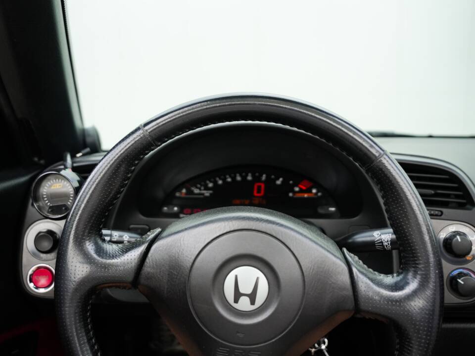 Imagen 23/28 de Honda S 2000 (2000)