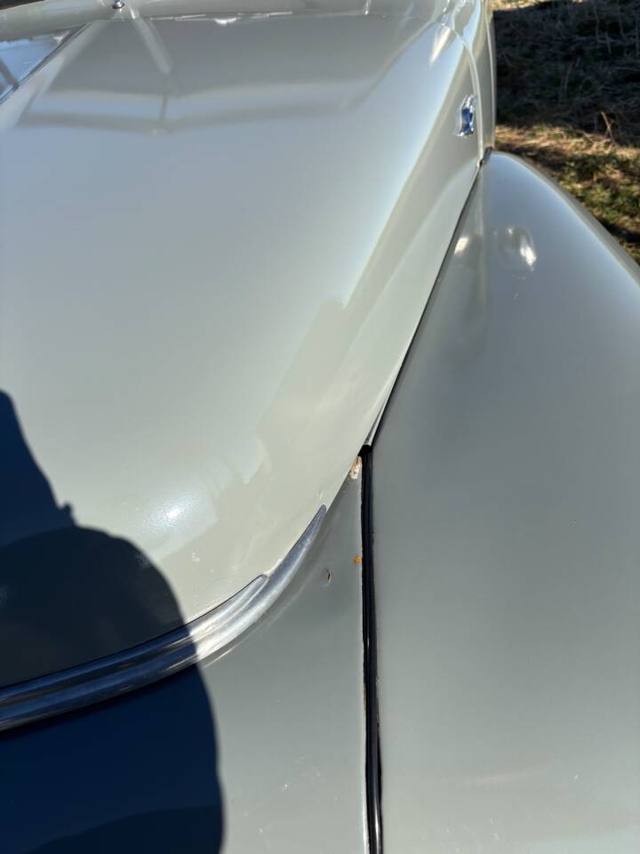 Image 18/133 of Volvo PV 444 (1954)