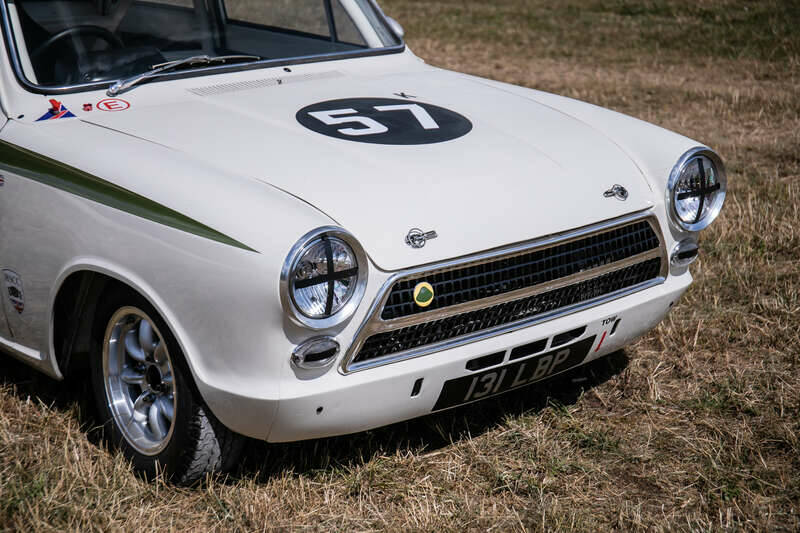 Image 8/50 of Ford Lotus Cortina (1963)