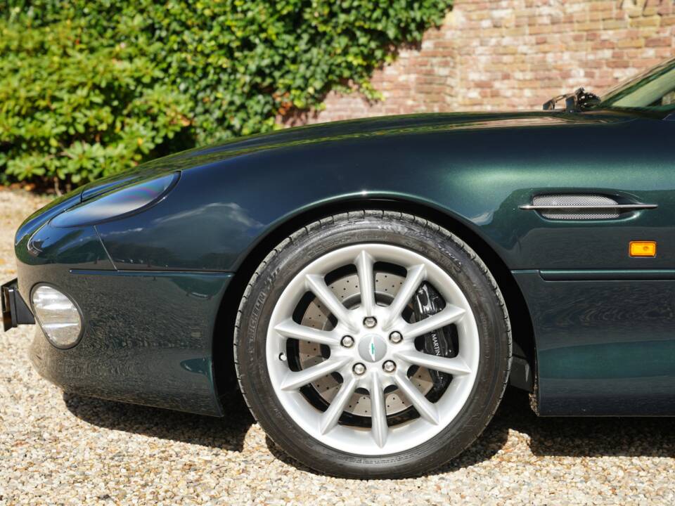 Bild 37/50 von Aston Martin DB 7 Vantage (2001)