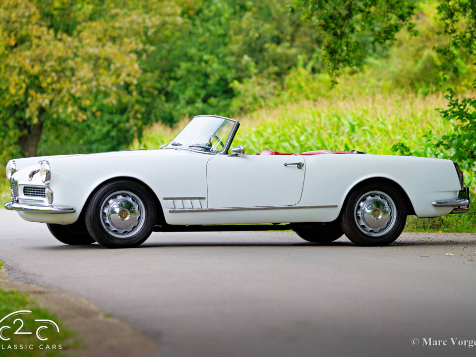 Image 22/55 de Alfa Romeo 2000 Spider (1959)