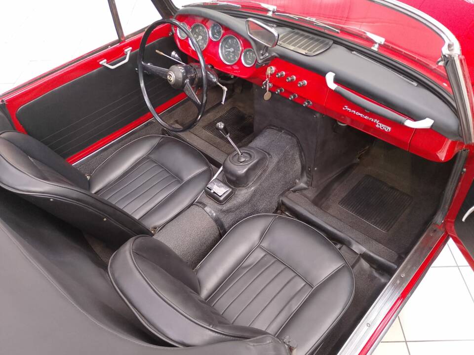 Image 25/47 of Innocenti 950 Spider (1962)