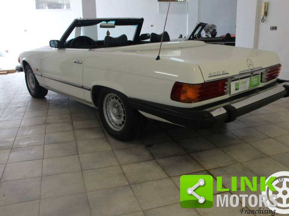 Image 5/10 of Mercedes-Benz 450 SL (1976)