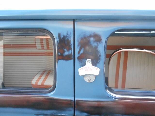 Image 11/20 of Volkswagen T2b Kombi (1973)