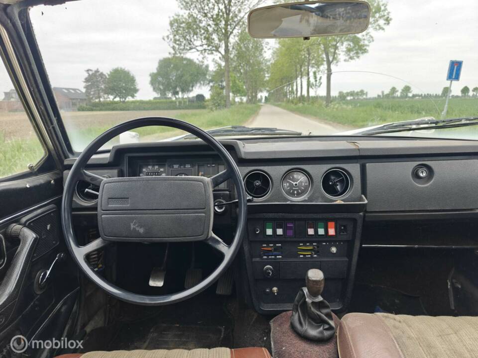 Image 16/25 de Volvo 145 DL (1973)