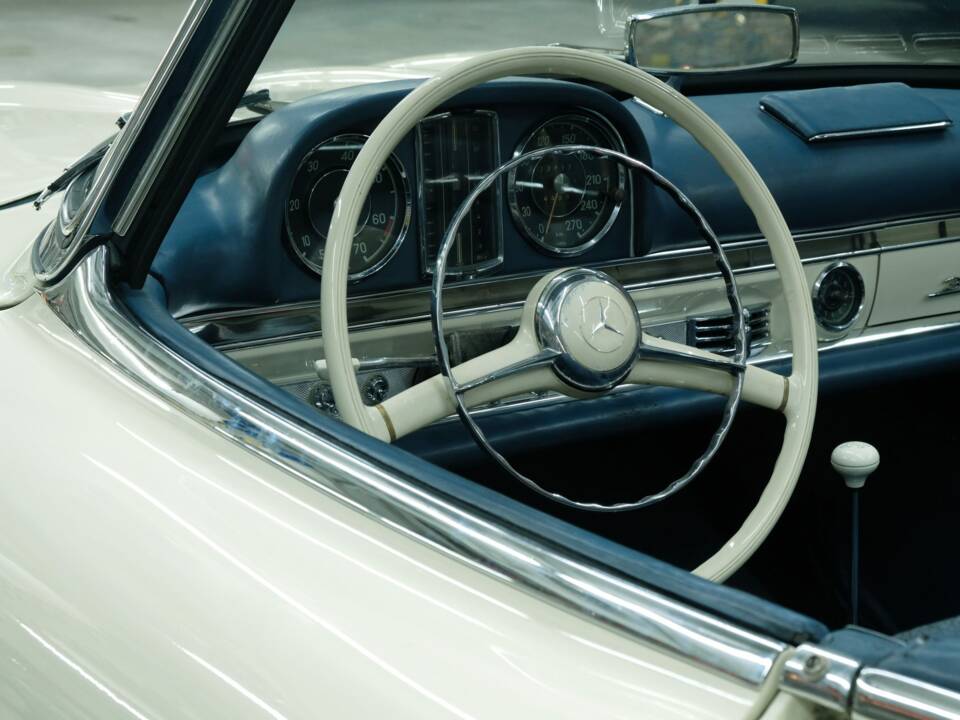 Bild 39/50 von Mercedes-Benz 300 SL Roadster (1959)