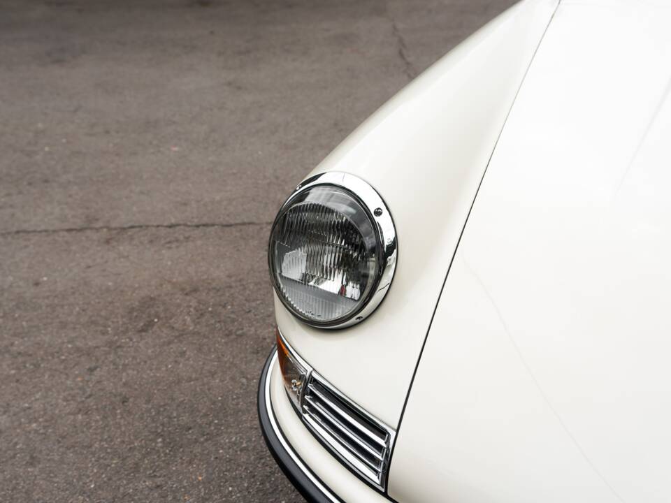 Bild 89/90 von Porsche 911 2.0 E (1969)