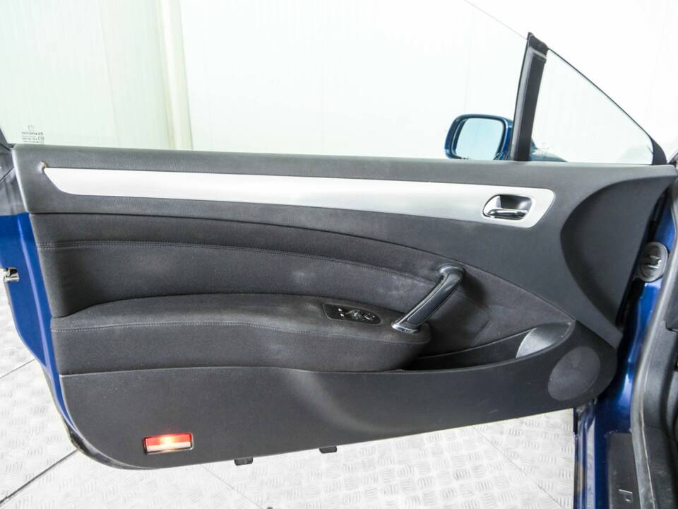 Bild 34/45 von Peugeot 407 3.0i V6 (2006)