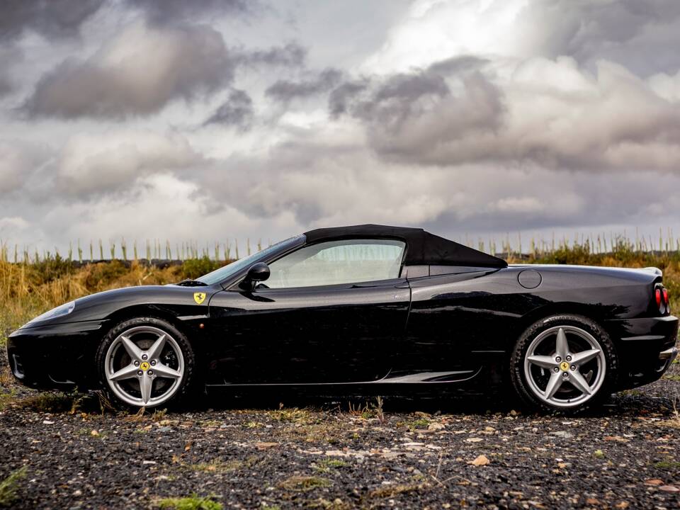 Imagen 2/26 de Ferrari 360 Spider (2001)