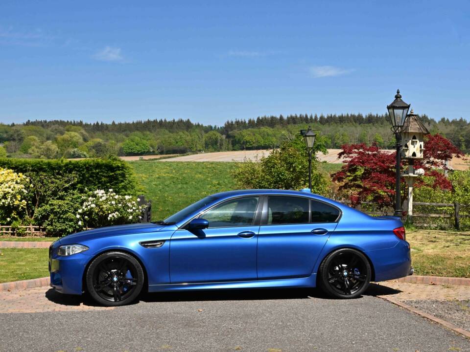 Bild 15/50 von BMW M5 (2014)