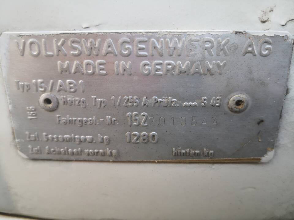 Bild 158/160 von Volkswagen Käfer 1300 (1971)