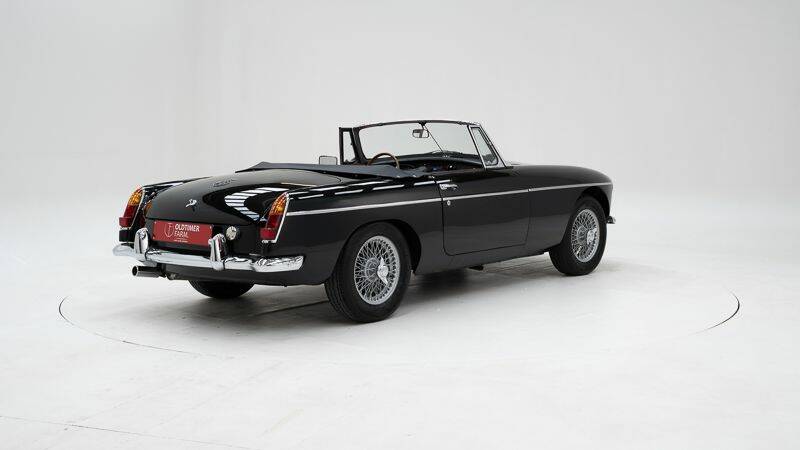 Immagine 2/15 di MG MGB (1962)