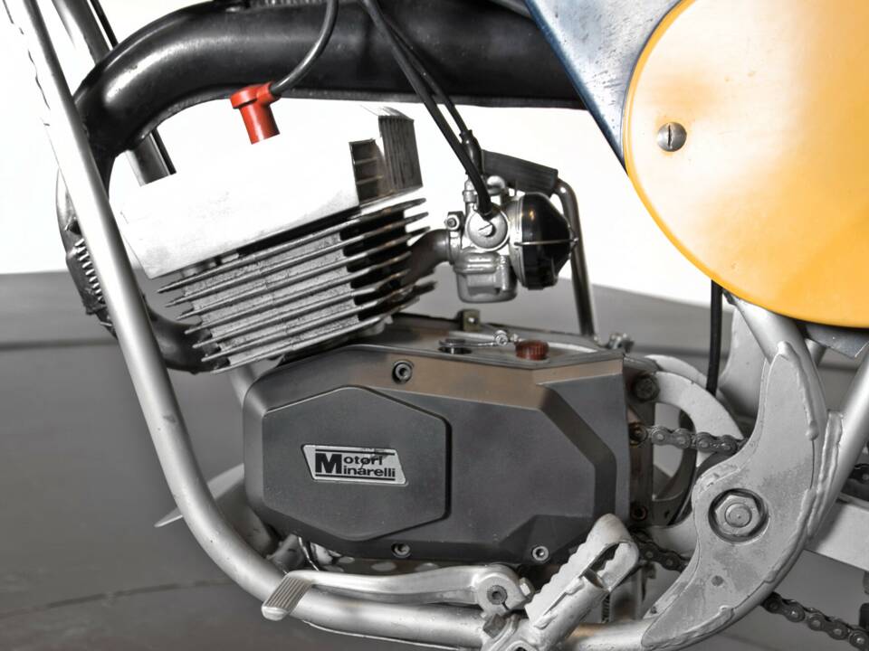 Immagine 14/15 di Aprilia Scarabeo 50 (1976)
