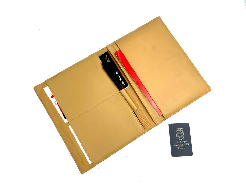 Image 10/50 de Alfa Romeo SZ (1991)