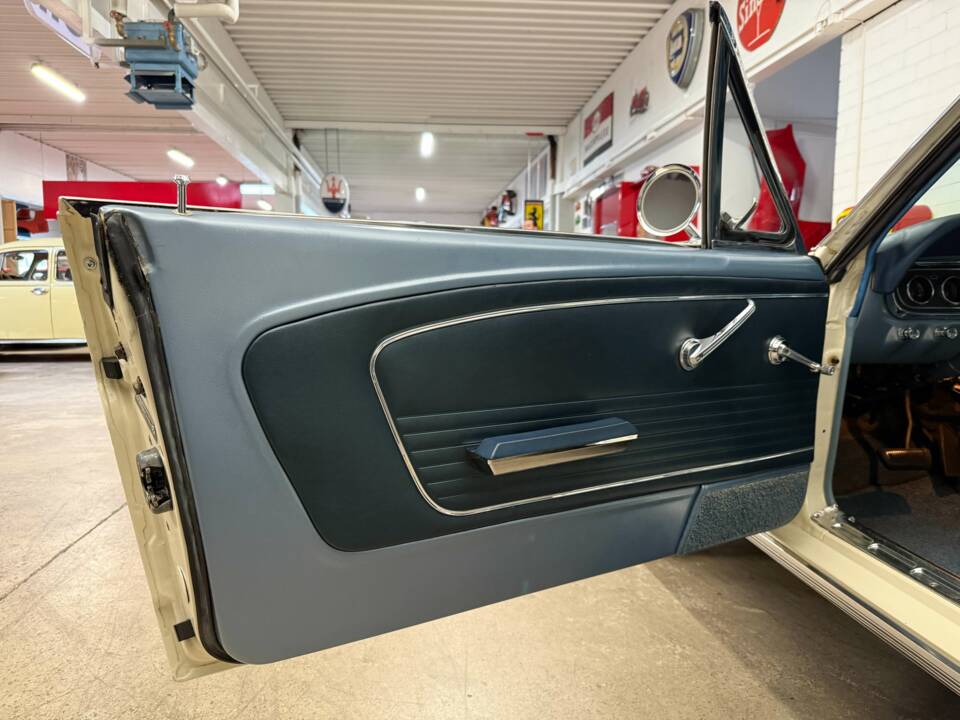 Bild 6/16 von Ford Mustang 289 (1966)