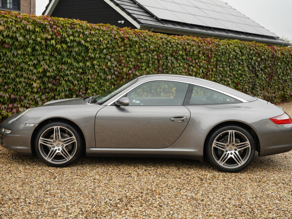 Image 23/50 of Porsche 911 Targa 4 (2007)