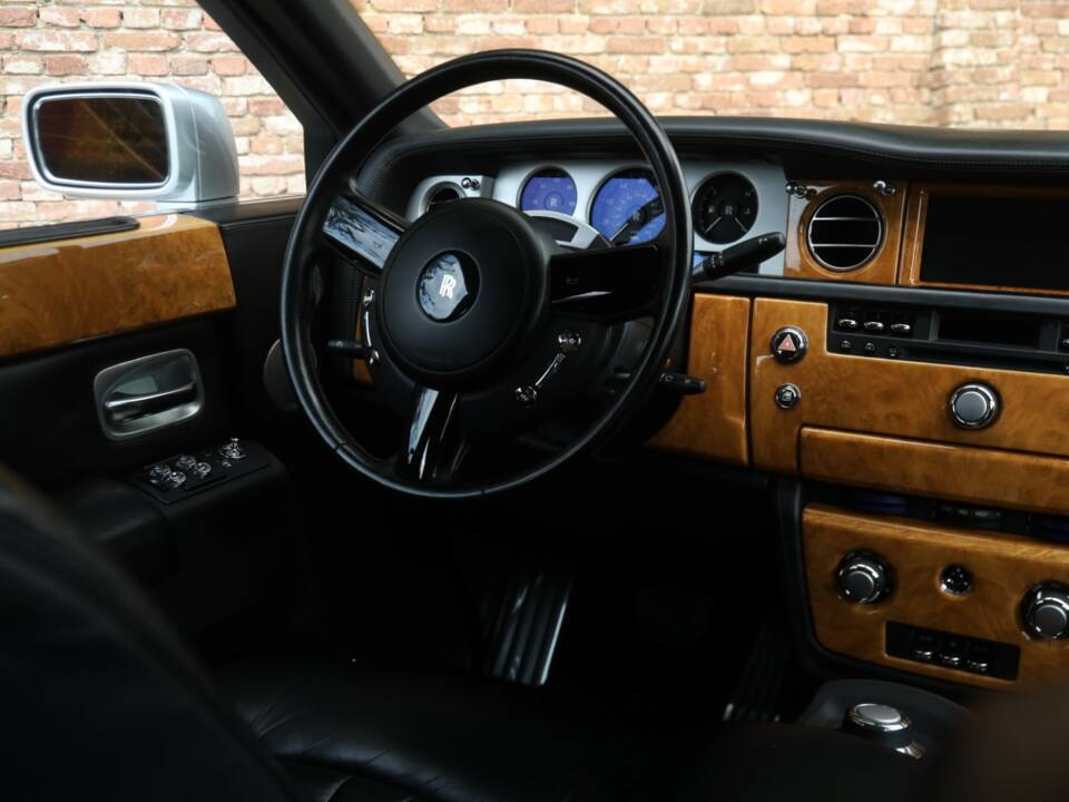 Bild 15/50 von Rolls-Royce Phantom VII (2004)