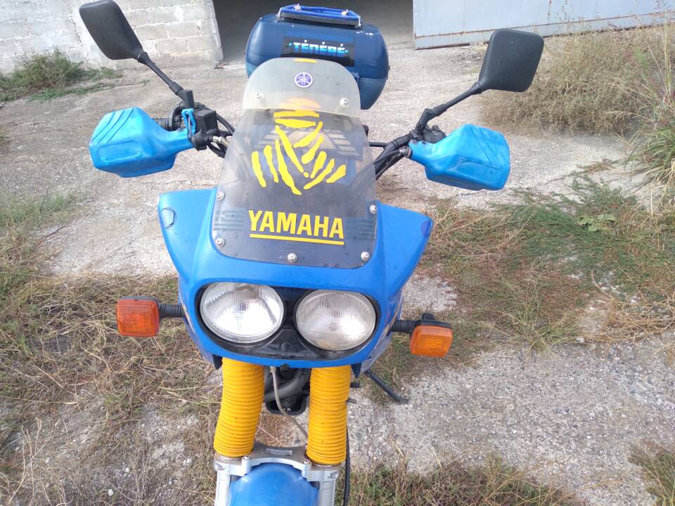 Bild 20/24 von Yamaha DUMMY (1988)