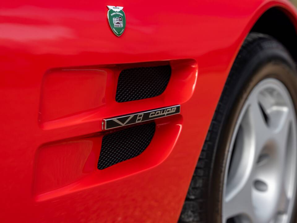 Imagen 11/58 de Aston Martin V8 Coupé (1997)