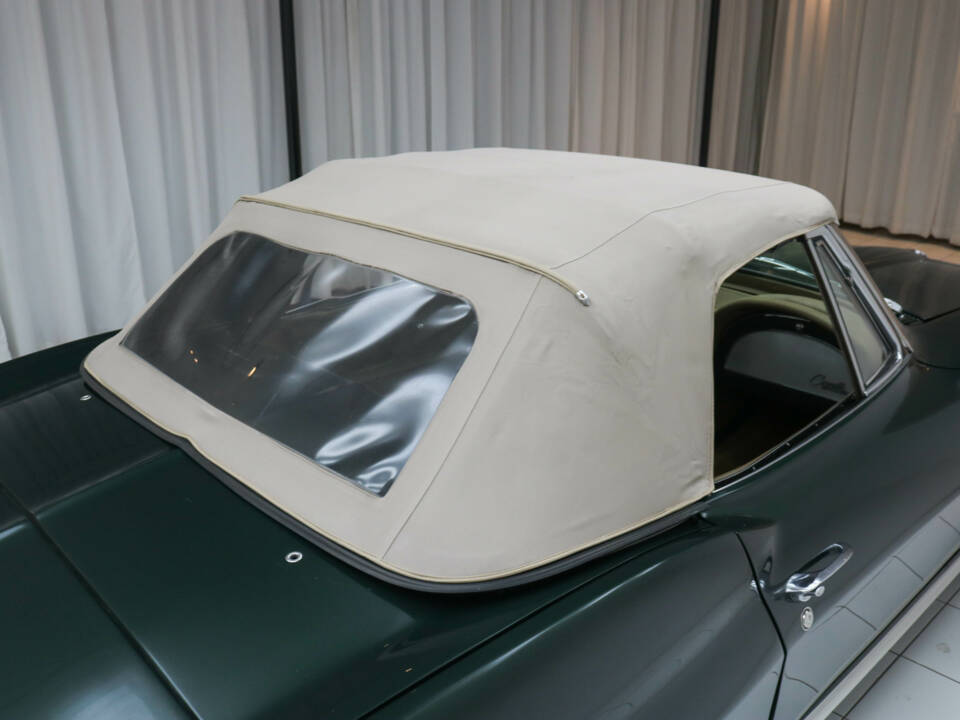 Image 16/17 of Chevrolet Corvette Sting Ray Convertible (1966)