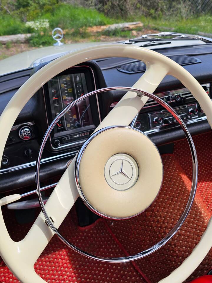 Bild 15/24 von Mercedes-Benz 190 Dc (1963)