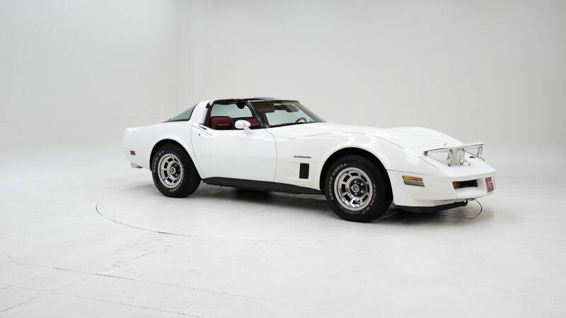 Bild 3/15 von Chevrolet Corvette Collector Edition (1982)