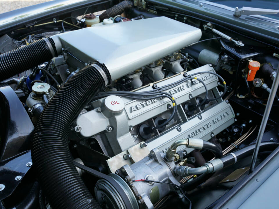 Afbeelding 9/50 van Aston Martin V8 Vantage (1980)