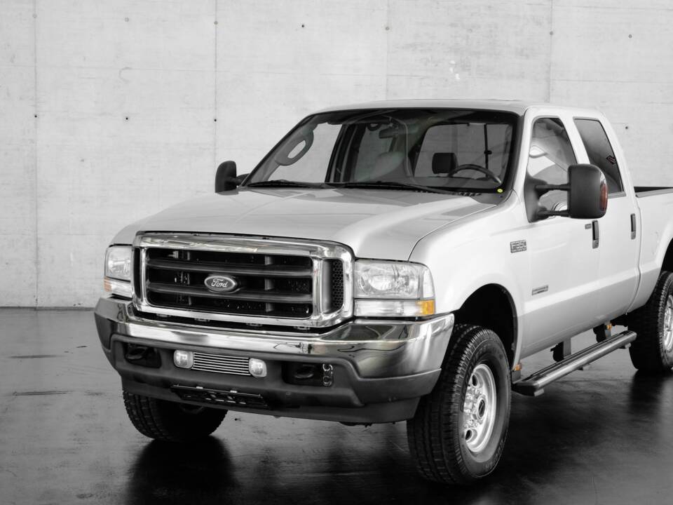 Image 6/41 de Ford F-350 Super Duty (2004)
