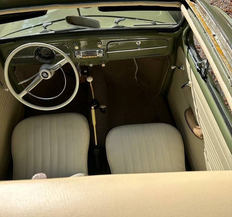 Bild 19/23 von Volkswagen Escarabajo 1200 (1960)