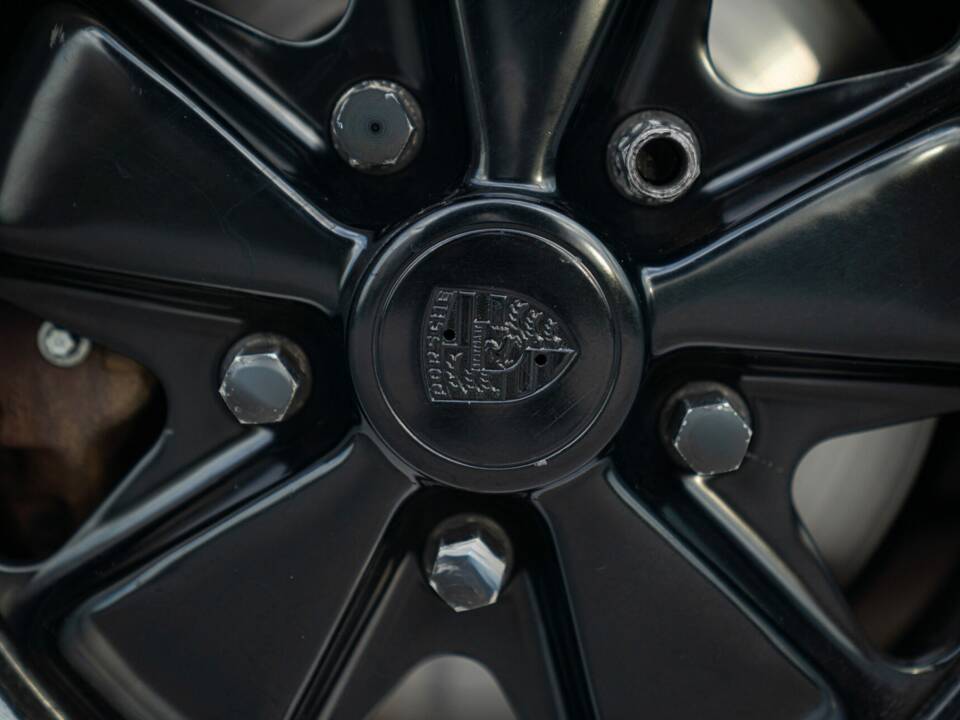 Bild 15/50 von Porsche 911 Carrera 3.2 (1989)