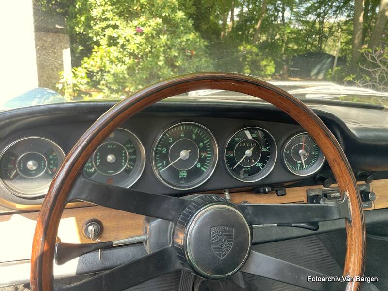 Bild 2/32 von Porsche 911 2.0 (1965)