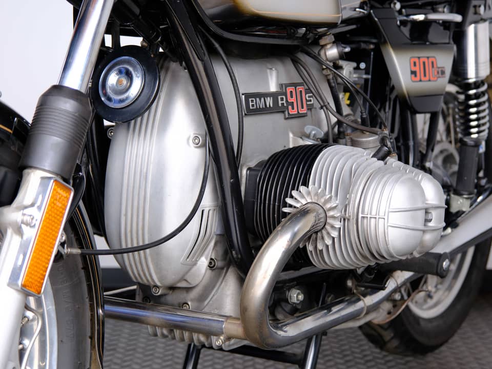Image 37/91 of BMW R 90 S (1975)