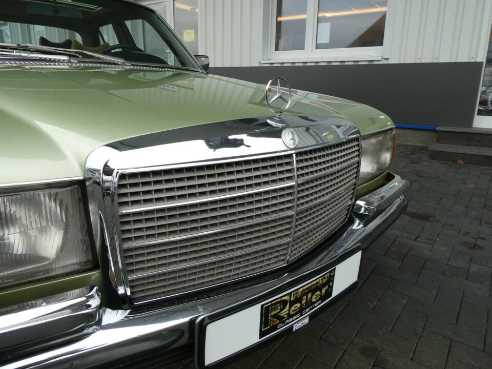 Immagine 18/21 di Mercedes-Benz 350 SE (1977)