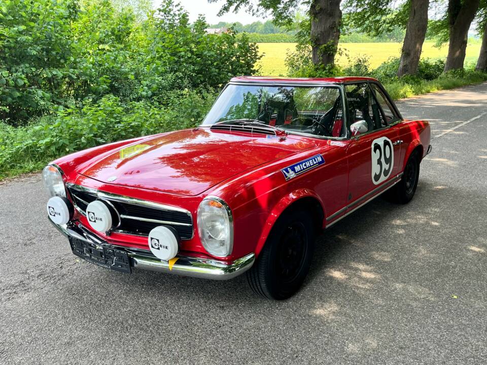 Afbeelding 28/29 van Mercedes-Benz 230 SL (1965)
