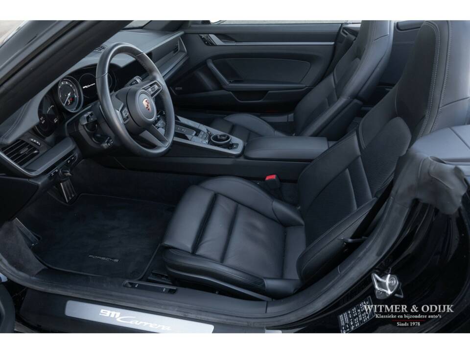 Image 5/44 of Porsche 911 Carrera (2020)